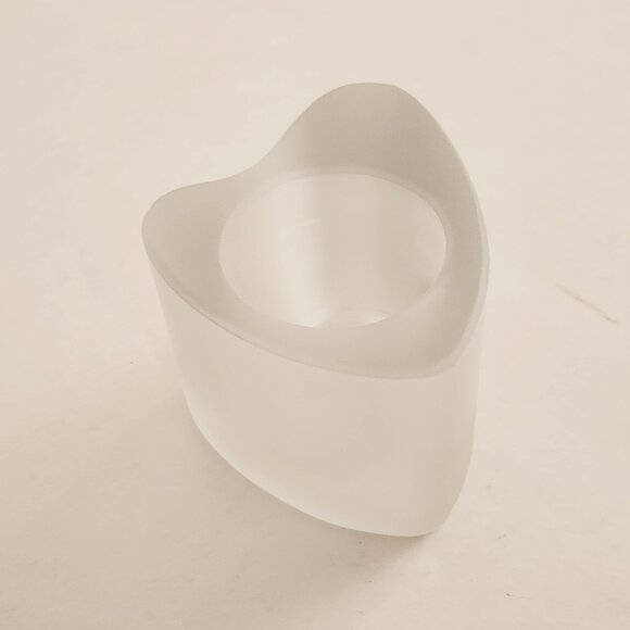 Boda Nova Other - Heart-Shaped Art Glass Votive Candle Holder Valentine's Day